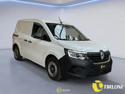 Renault Kangoo 1.5 blue dci Equilibre 115cv edc del 2023 usata a Milano