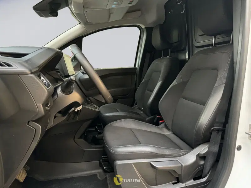 Renault Kangoo usata a Milano (9)