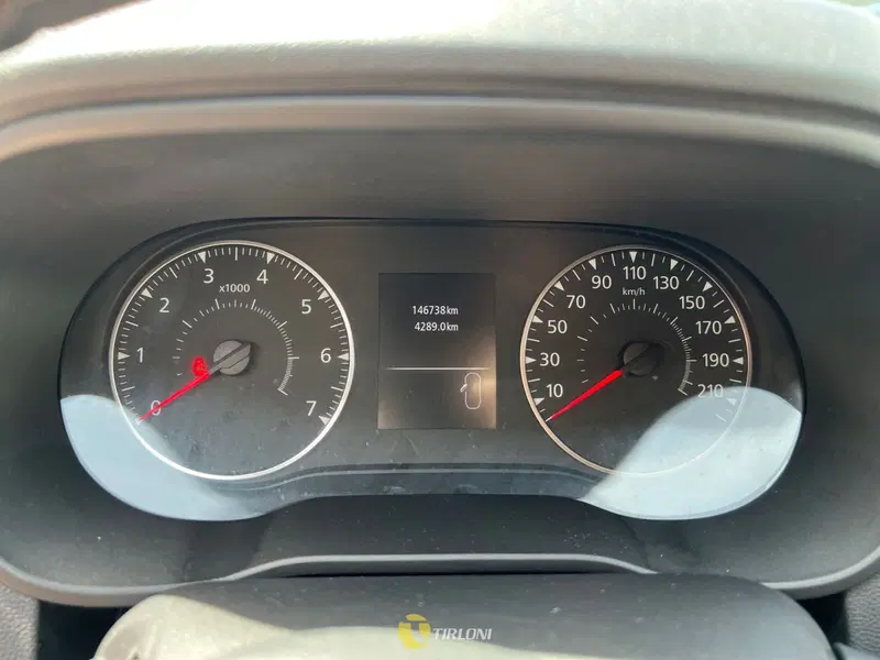 Dacia Duster usata a Milano (5)