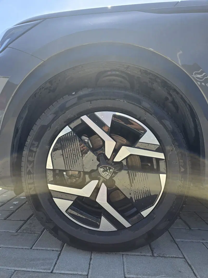 Peugeot 2008 usata a Massa-Carrara (15)