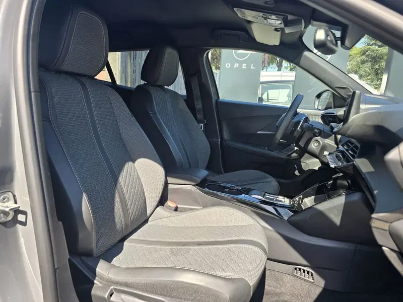 Peugeot 2008 usata a Massa-Carrara (5)