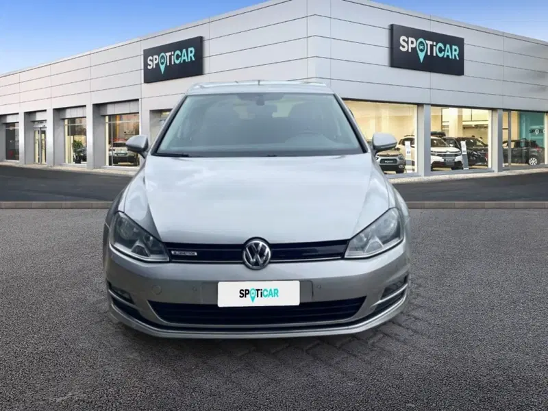 Volkswagen Golf nuova a Foggia (2)
