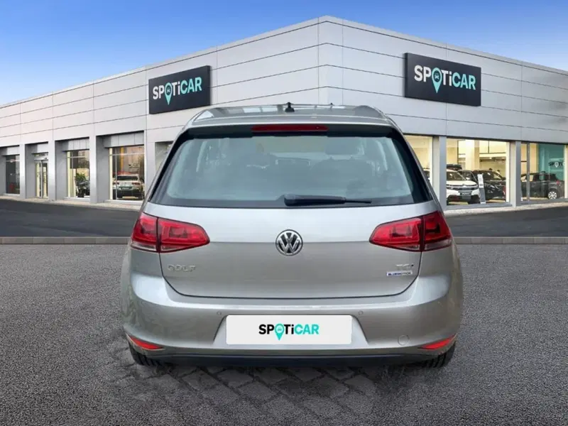 Volkswagen Golf nuova a Foggia (5)