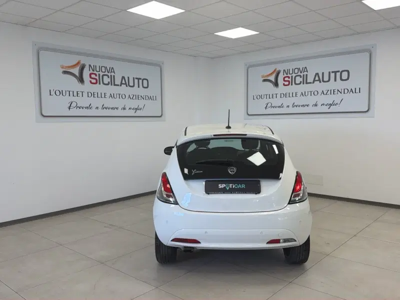 Lancia Ypsilon usata a Palermo (12)
