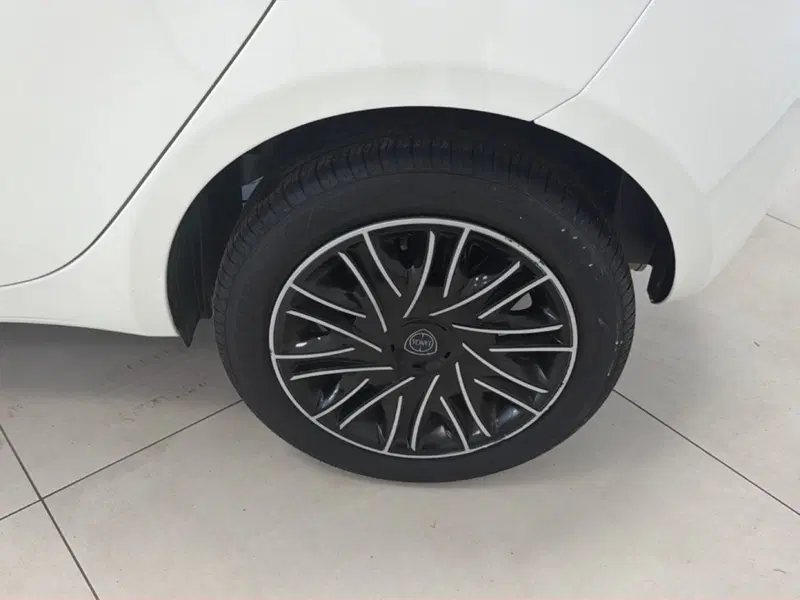 Lancia Ypsilon usata a Palermo (5)
