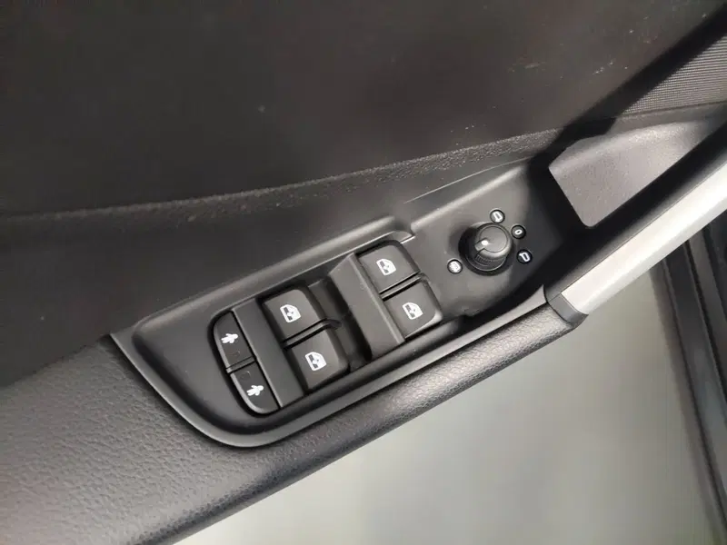 Audi Q2 usata a Modena (14)