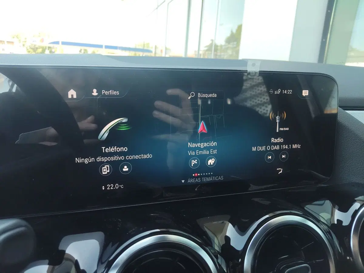 Mercedes-Benz GLA SUV usata a Modena (10)