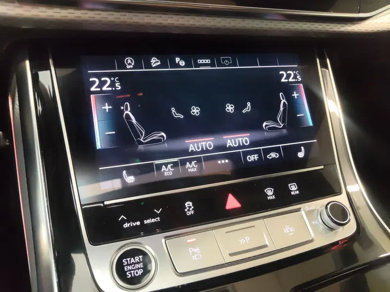 Audi Q8 usata a Modena (11)