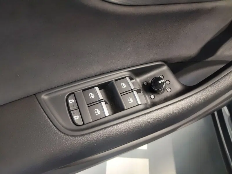 Audi Q8 usata a Modena (16)