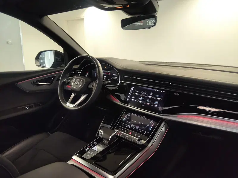 Audi Q8 usata a Modena (8)