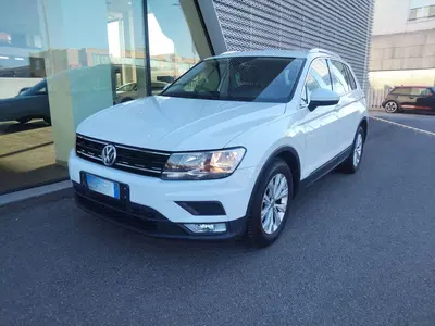 Volkswagen Tiguan 1.6 TDI SCR Business BlueMotion Technology del 2017 usata a Modena