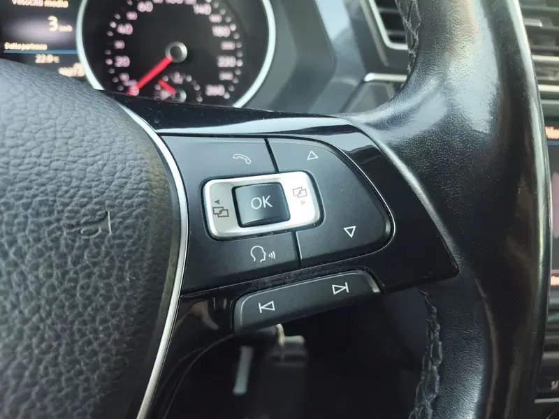 Volkswagen Tiguan usata a Modena (14)