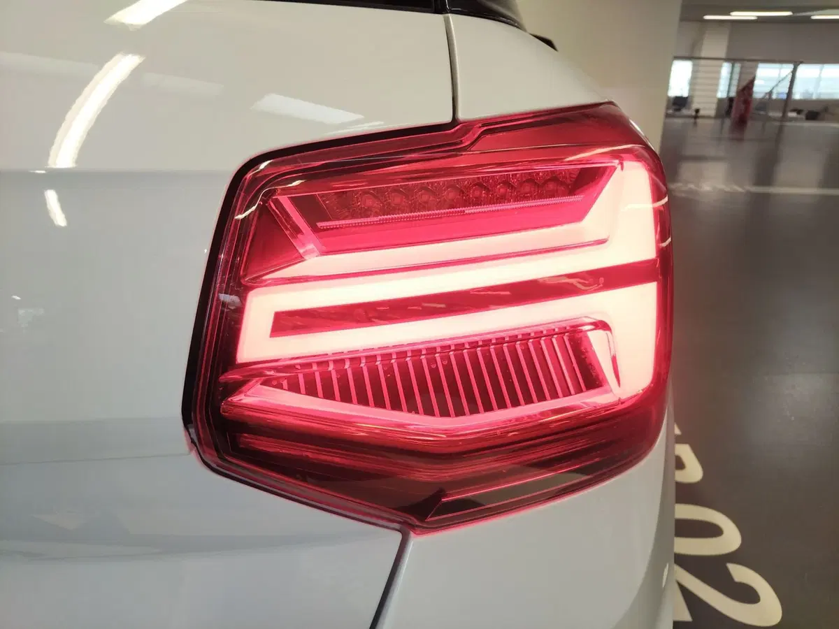 Audi Q2 usata a Modena (17)