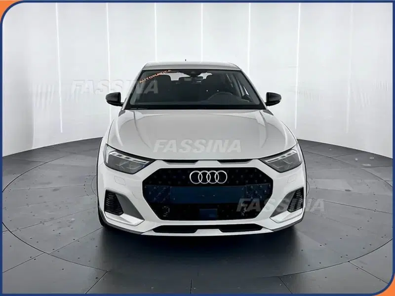 Audi A1 allstreet usata a Milano (2)