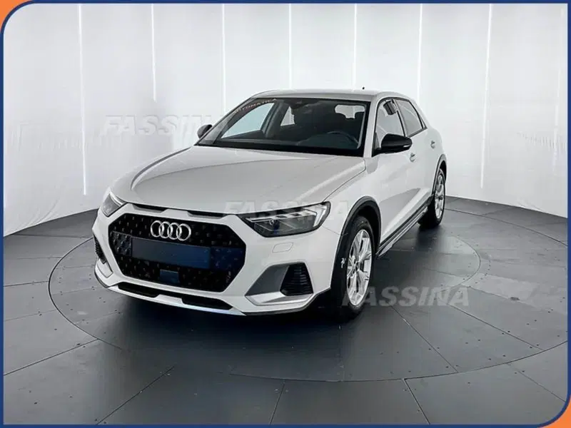Audi A1 allstreet usata a Milano (3)