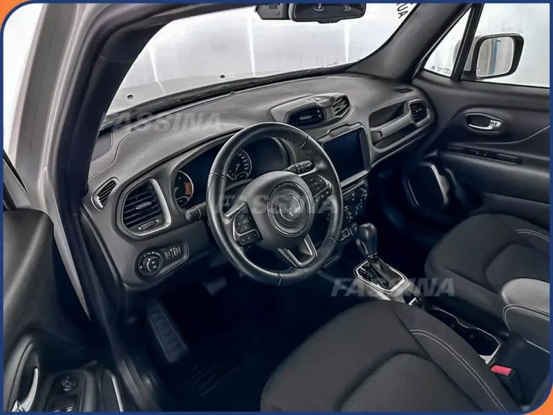 Jeep Renegade usata a Milano (9)