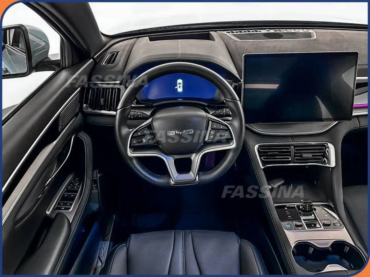 Byd Seal U DM-i  usata a Milano (10)