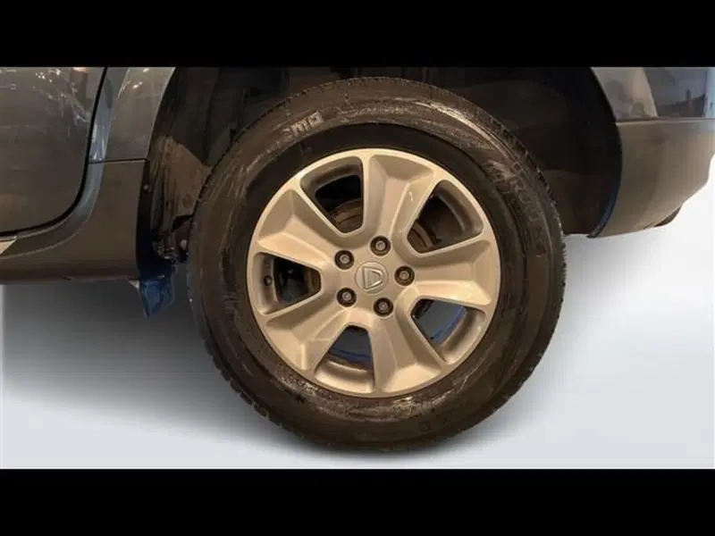 Dacia Duster usata a Firenze (14)