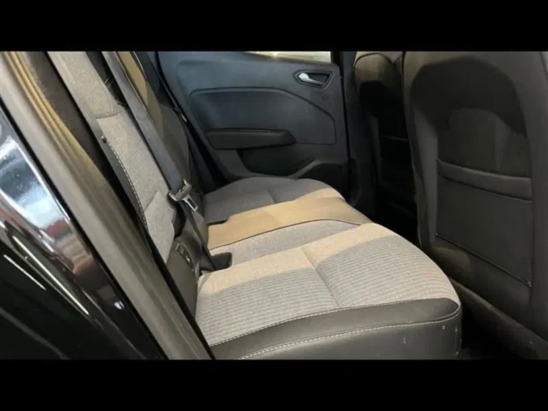 Renault Clio usata a Firenze (14)
