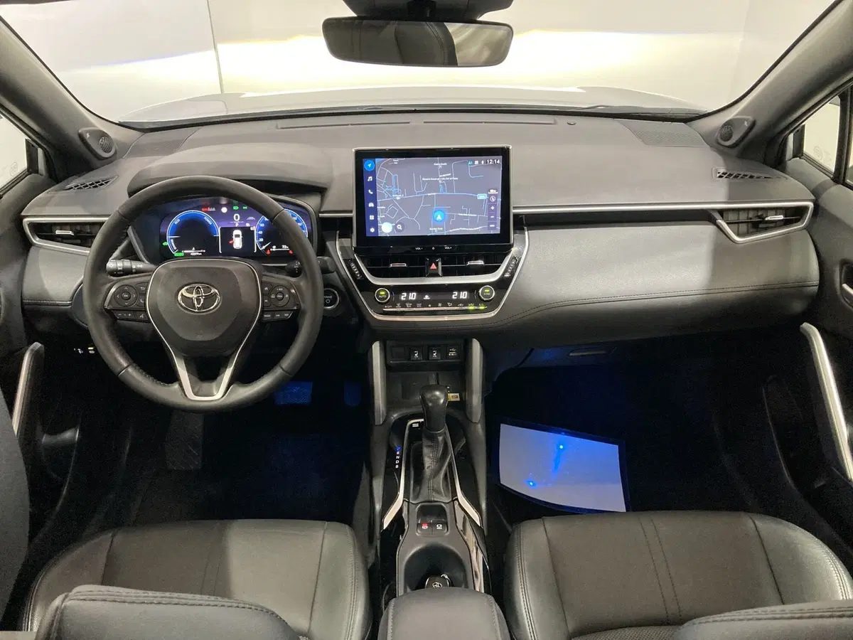 Toyota Corolla Cross Hybrid usata a Barletta-Andria-Trani (20)
