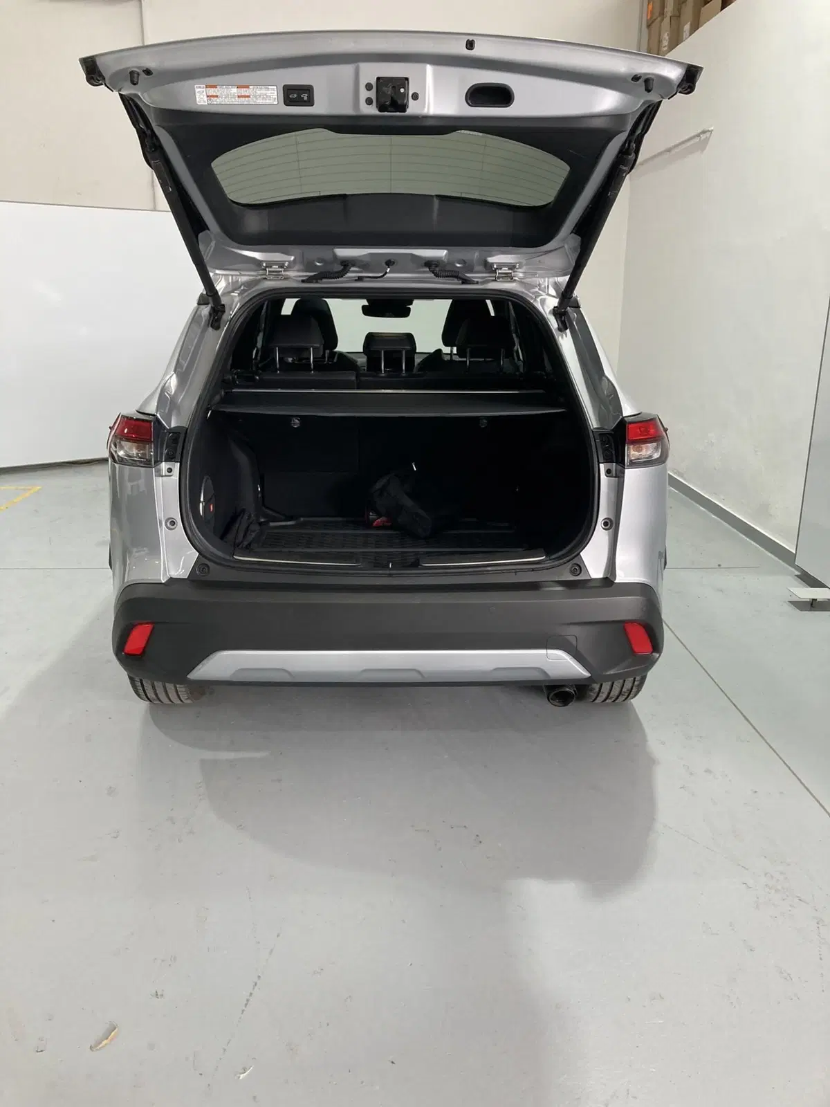 Toyota Corolla Cross Hybrid usata a Barletta-Andria-Trani (6)