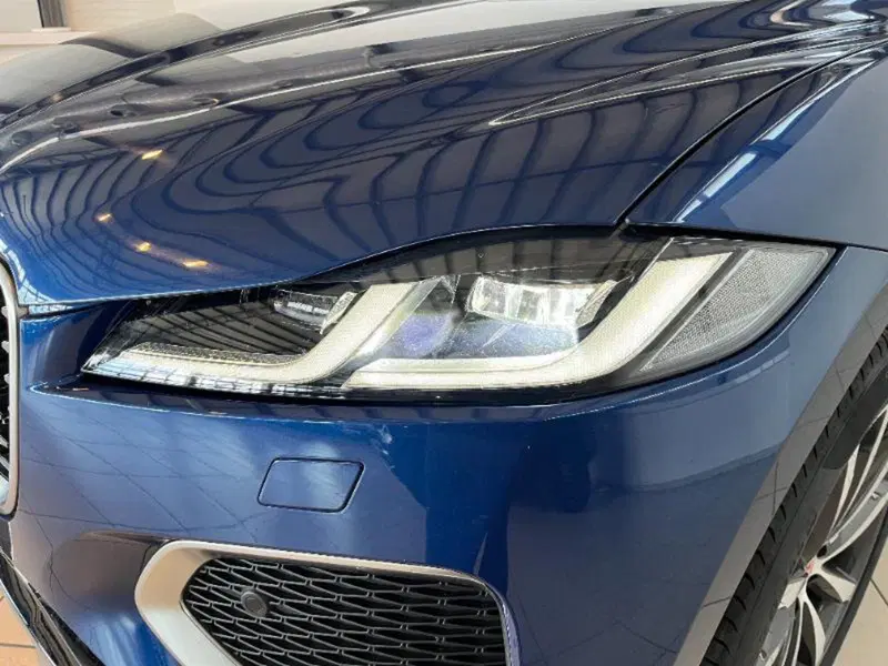 Jaguar F-Pace usata a Venezia (12)