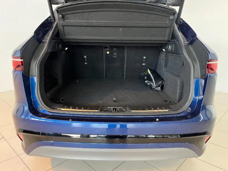 Jaguar F-Pace usata a Venezia (3)
