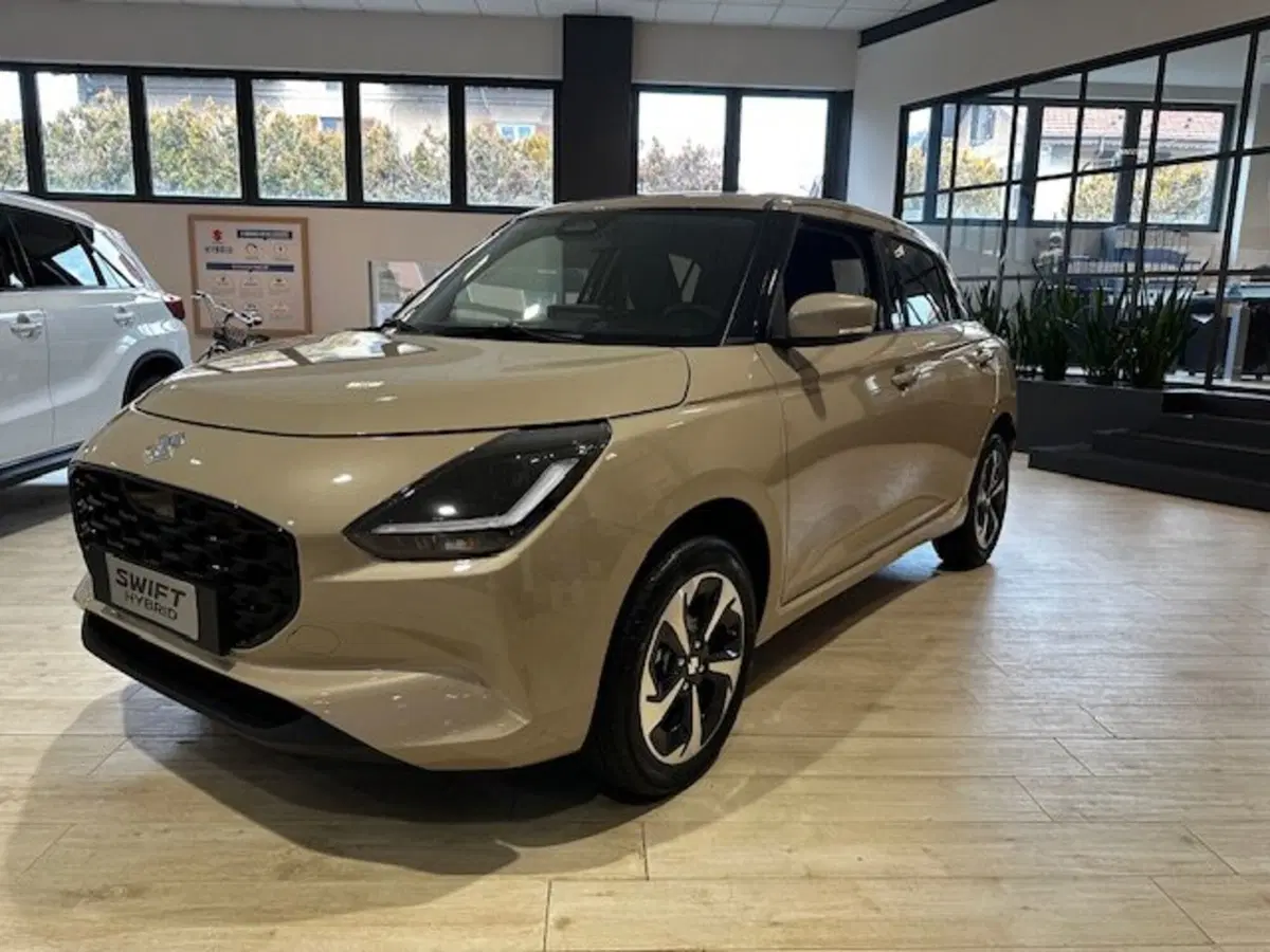 Suzuki Swift nuova a Vercelli (2)