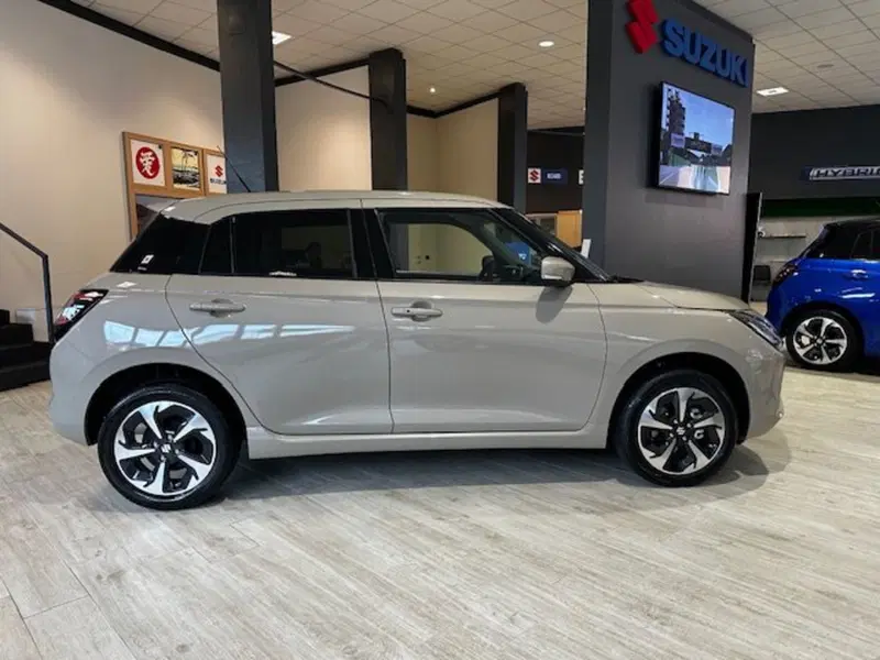 Suzuki Swift nuova a Vercelli (7)
