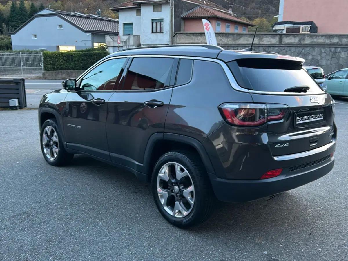 Jeep Compass usata a Vercelli (4)