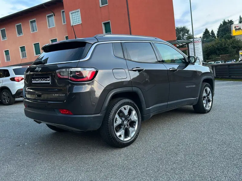 Jeep Compass usata a Vercelli (6)