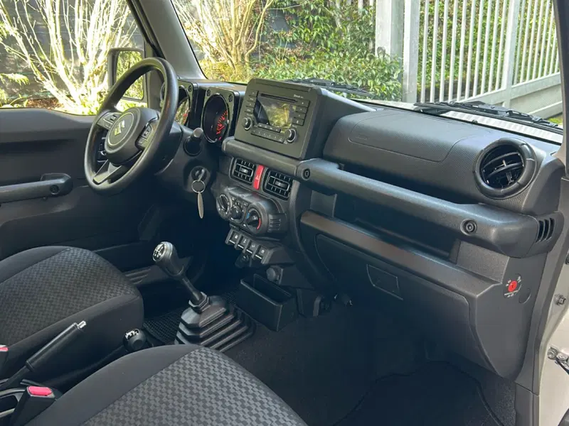 Suzuki Jimny usata a Vercelli (16)