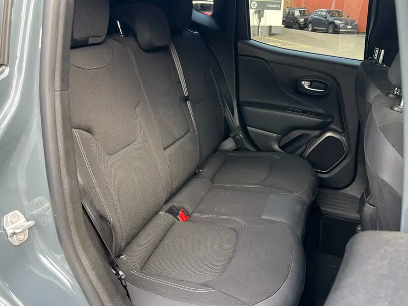 Jeep Renegade usata a Vercelli (19)