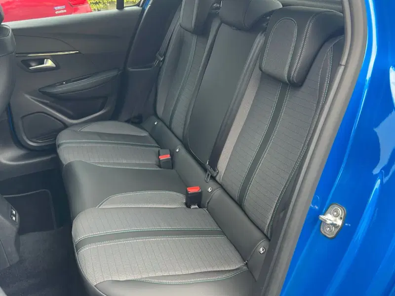 Peugeot 208 usata a Vercelli (15)