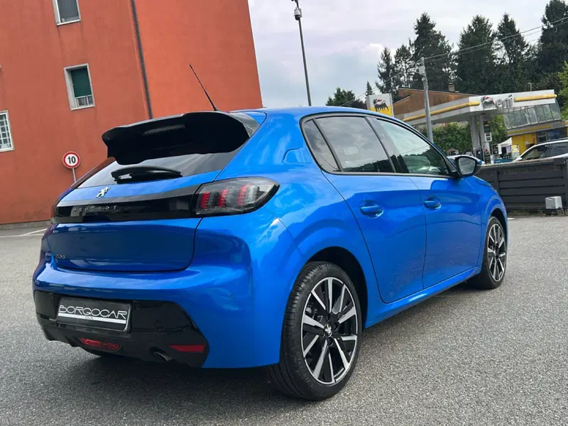 Peugeot 208 usata a Vercelli (7)