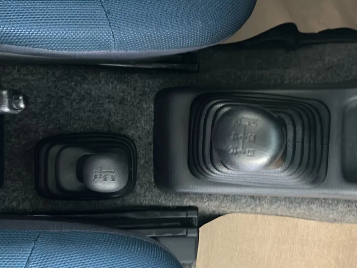 Suzuki Jimny usata a Vercelli (18)