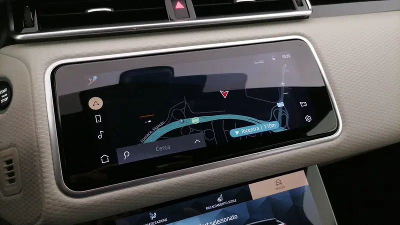 Land Rover Range Rover Velar usata a Roma (19)