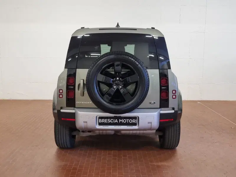 Land Rover Defender usata a Brescia (8)