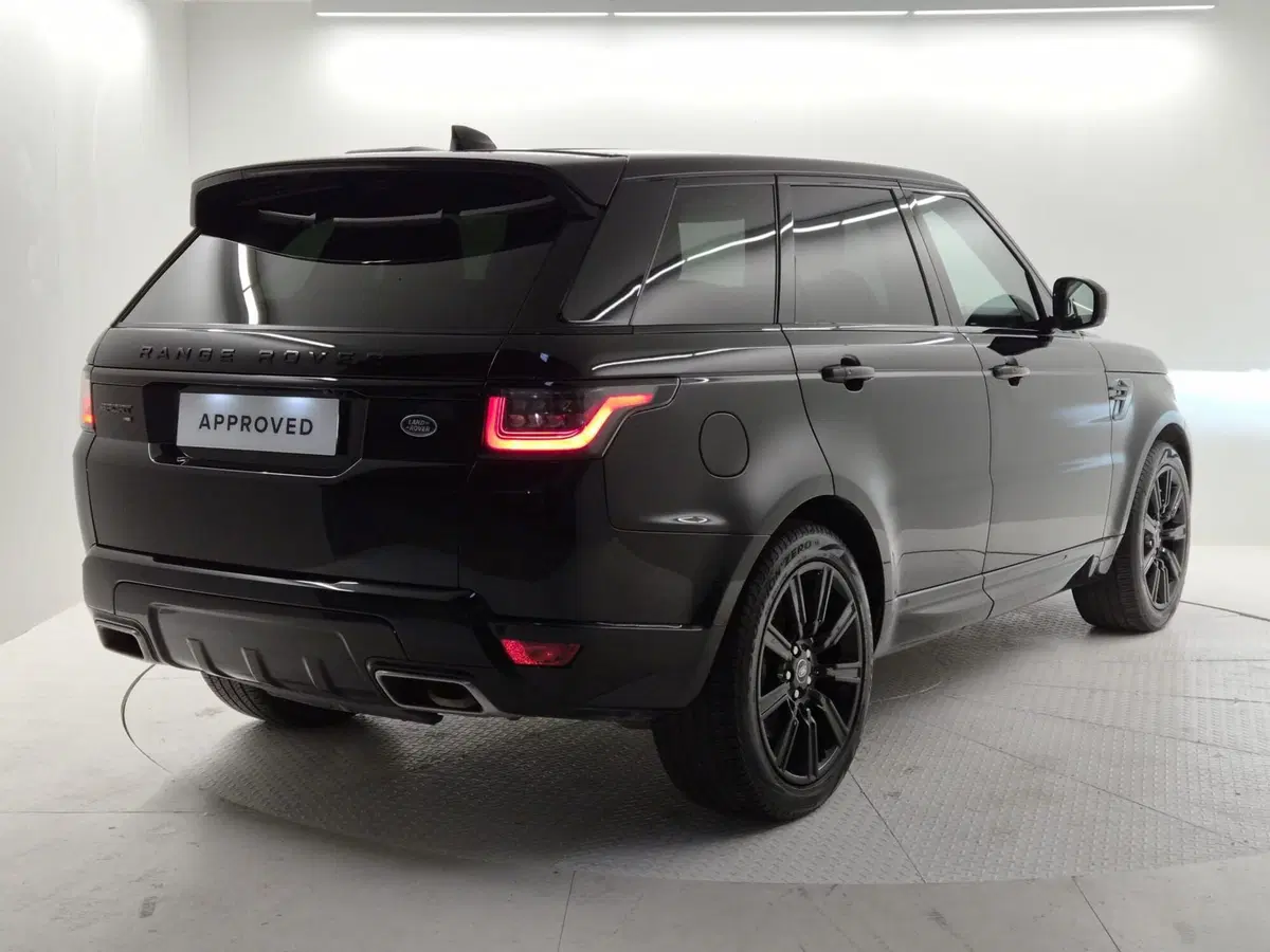 Land Rover Range Rover Sport usata a Bergamo (2)