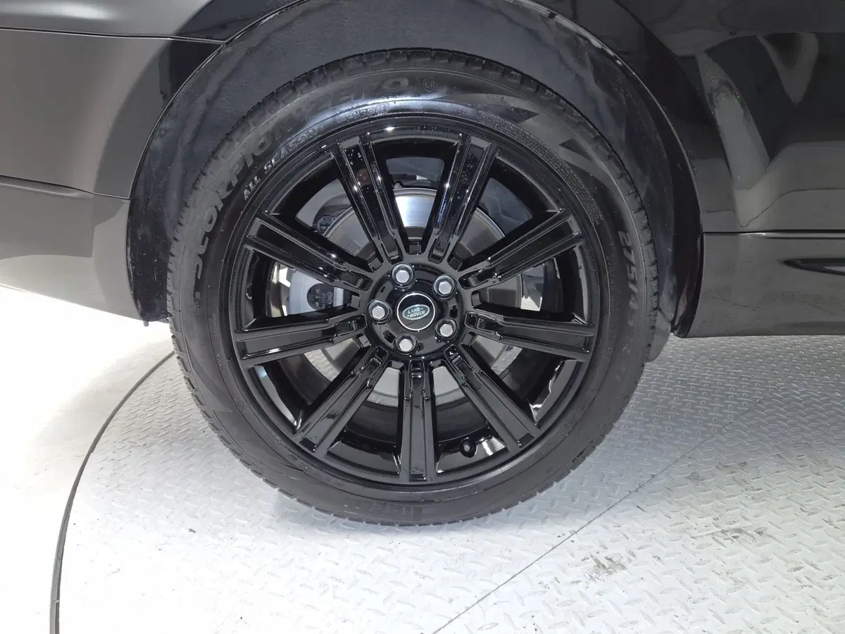 Land Rover Range Rover Sport usata a Bergamo (9)