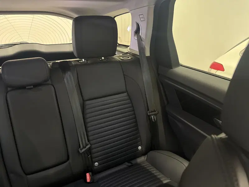 Land Rover Discovery Sport usata a Modena (13)
