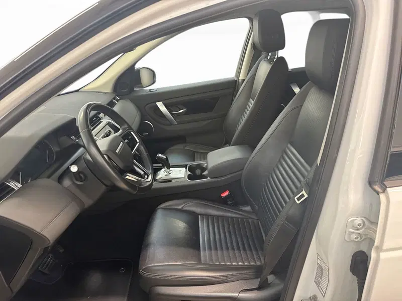 Land Rover Discovery Sport usata a Modena (15)