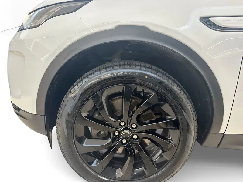 Land Rover Discovery Sport usata a Modena (17)