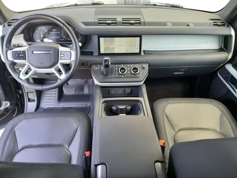 Land Rover Defender usata a Cuneo (4)