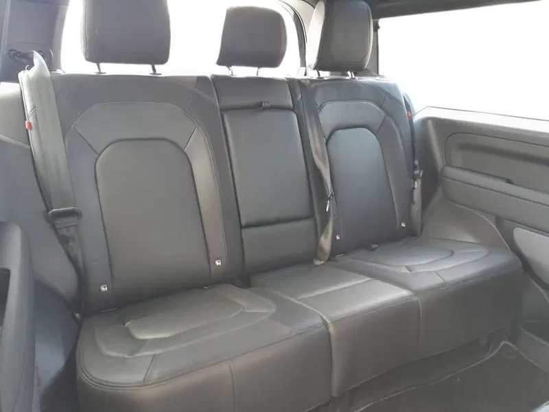 Land Rover Defender usata a Cuneo (5)