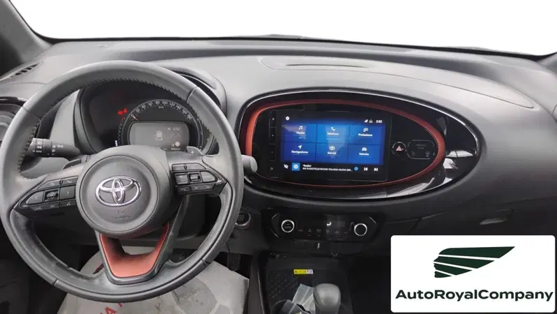 Toyota Aygo X usata a Roma (3)