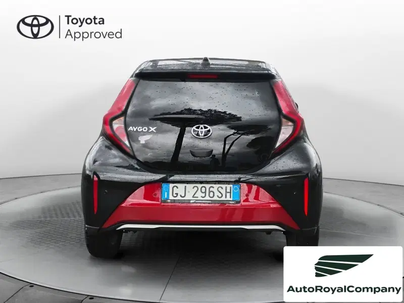 Toyota Aygo X usata a Roma (8)
