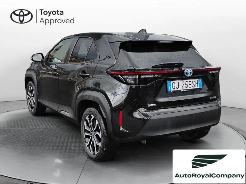 Toyota Yaris Cross usata a Roma (12)