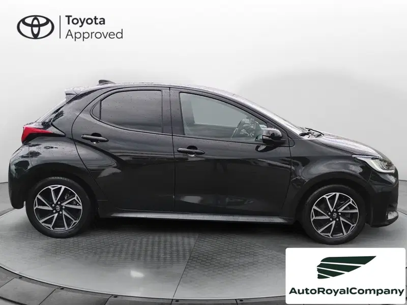 Toyota Yaris usata a Roma (11)