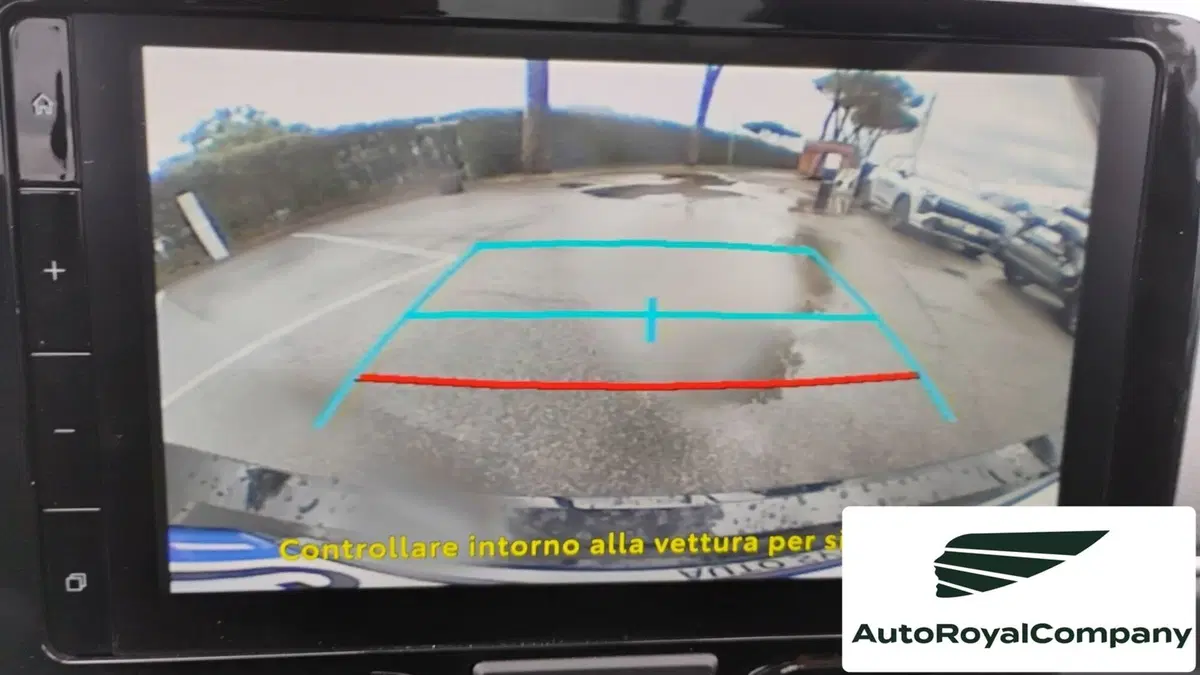 Toyota Yaris usata a Roma (7)